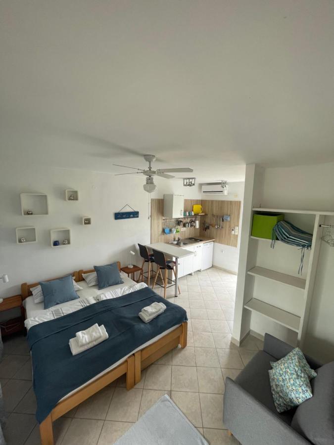 Sukosan Studio Apartman Exterior foto